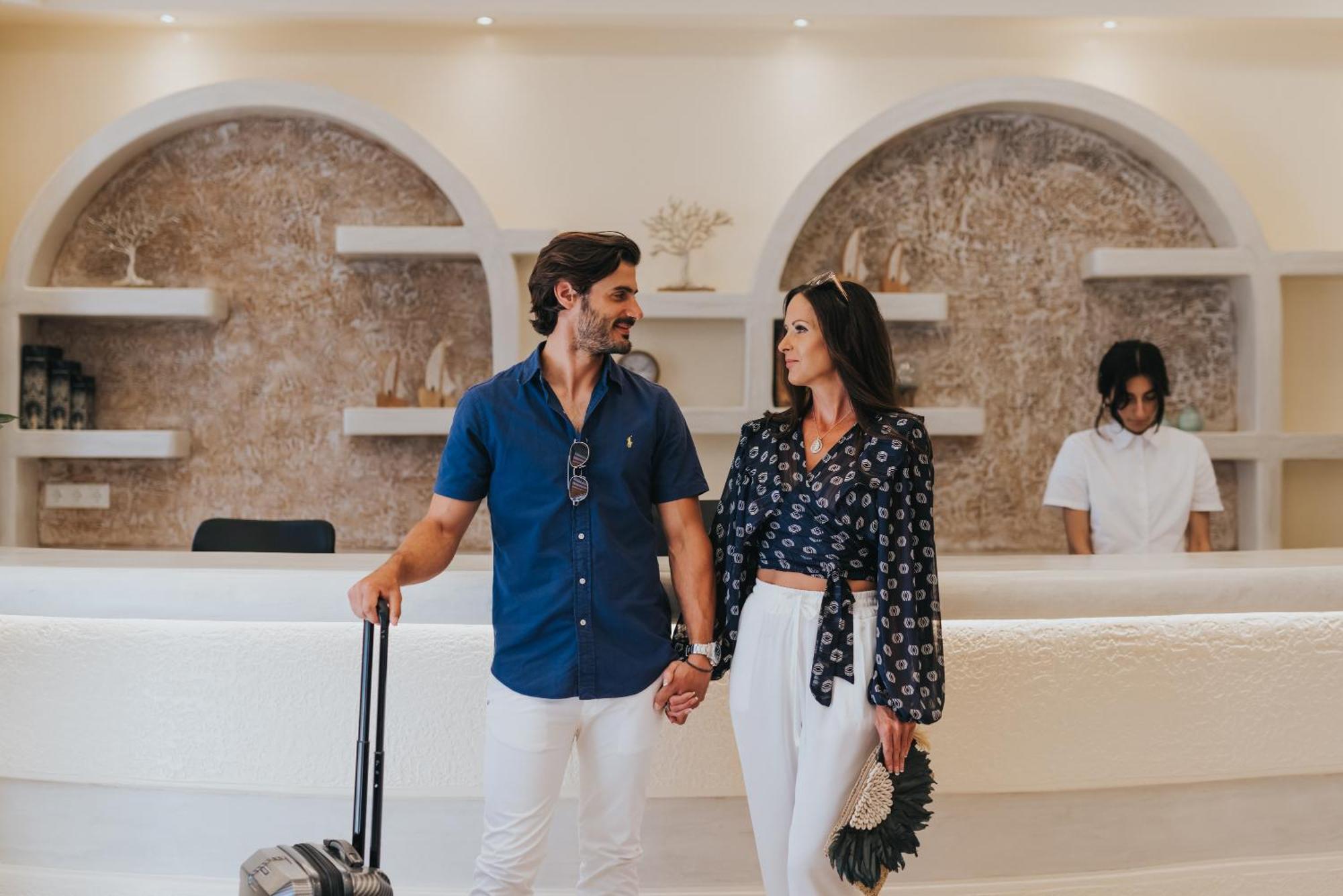 Naxos Grand Hotel Naxos City エクステリア 写真