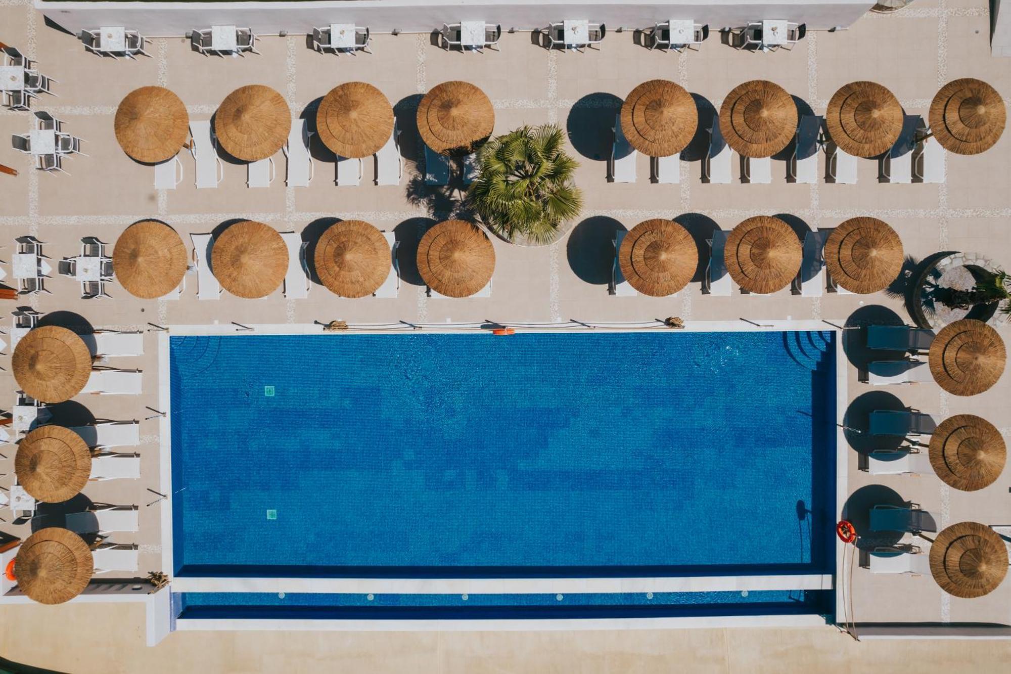 Naxos Grand Hotel Naxos City エクステリア 写真