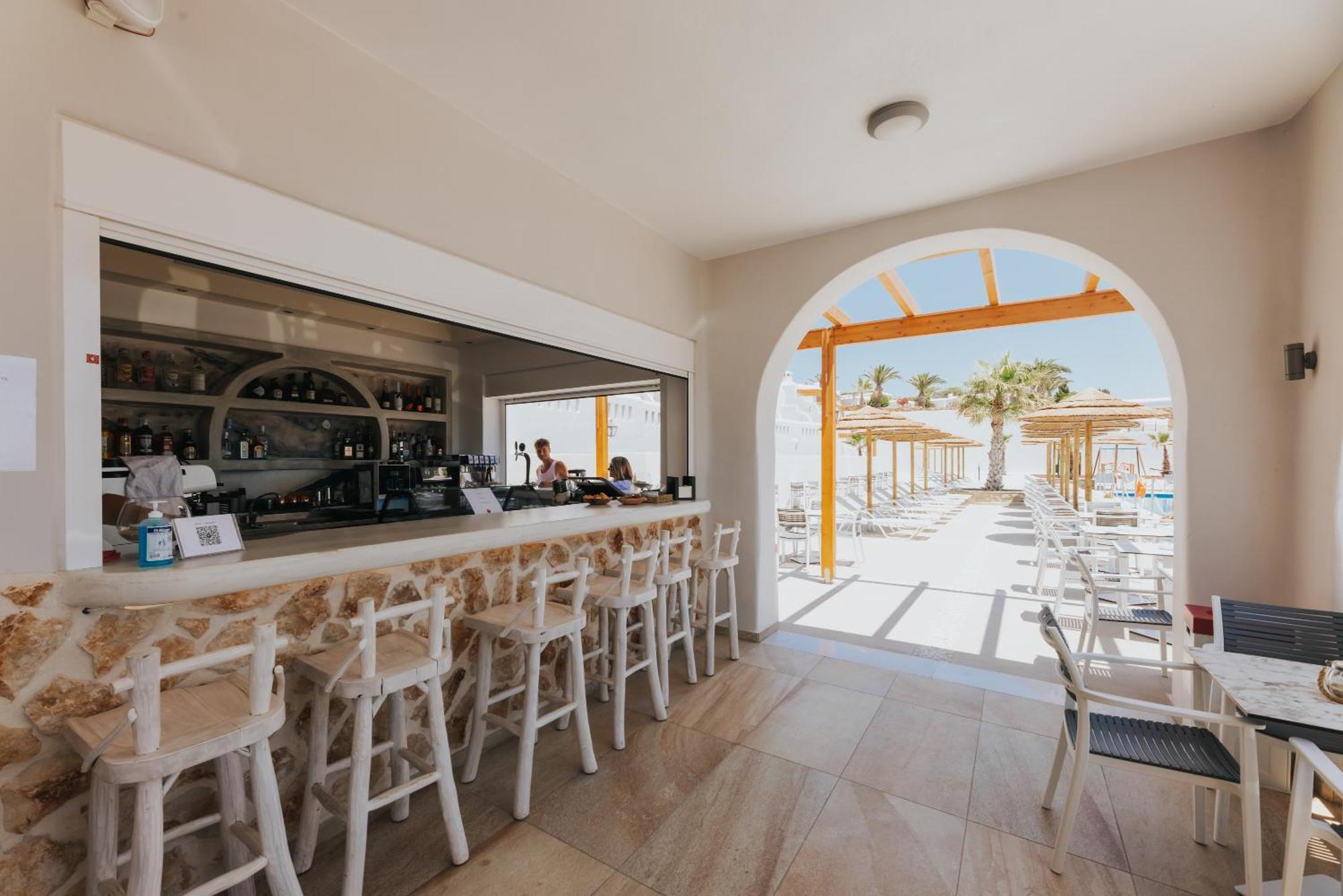 Naxos Grand Hotel Naxos City エクステリア 写真