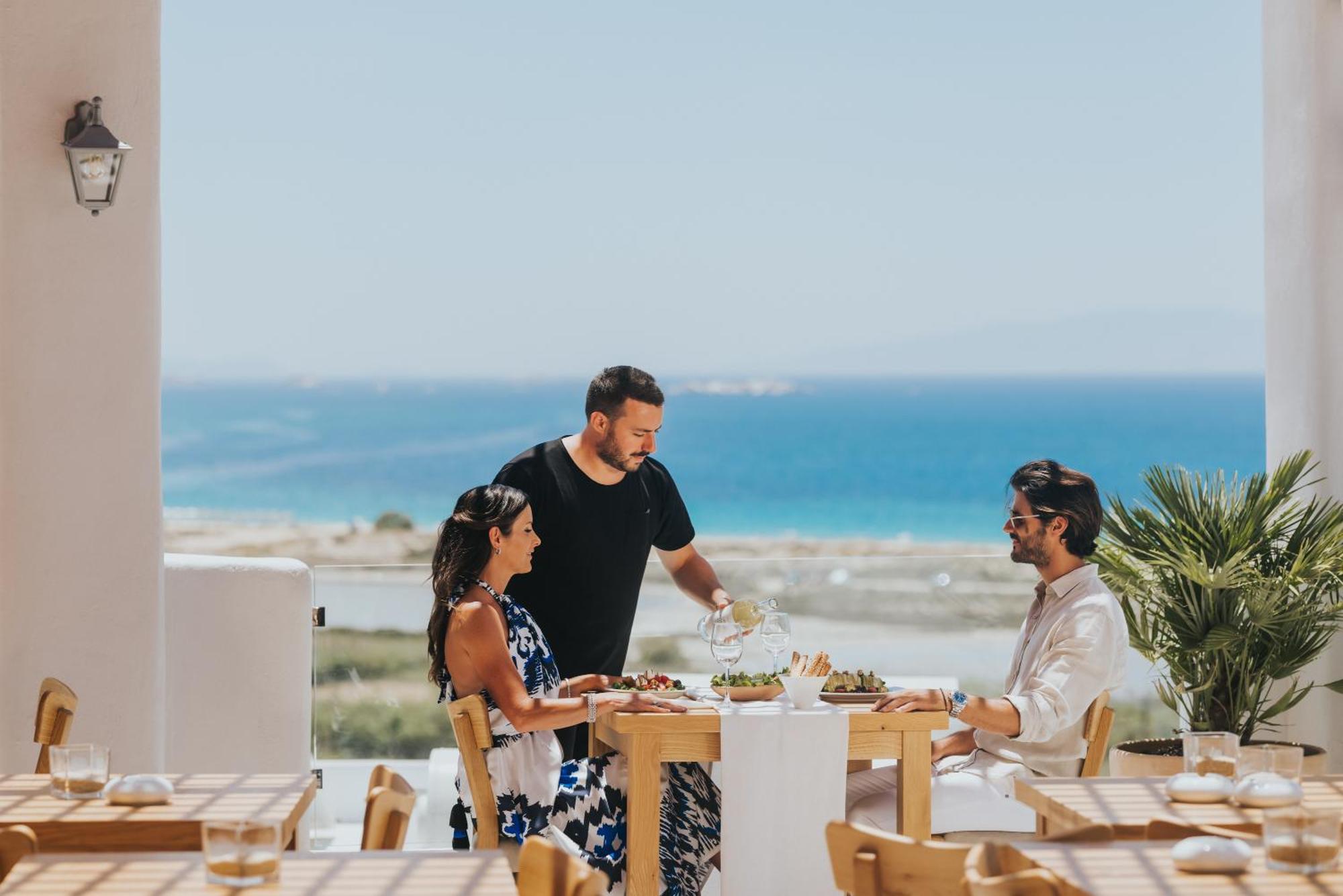 Naxos Grand Hotel Naxos City エクステリア 写真